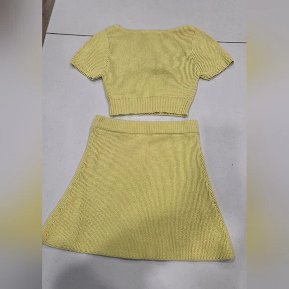 EUC Mable Ribbed Knit Cropped Top and Mini Skirt 2 Piece Set Asst Sizes - Picture 4 of 9